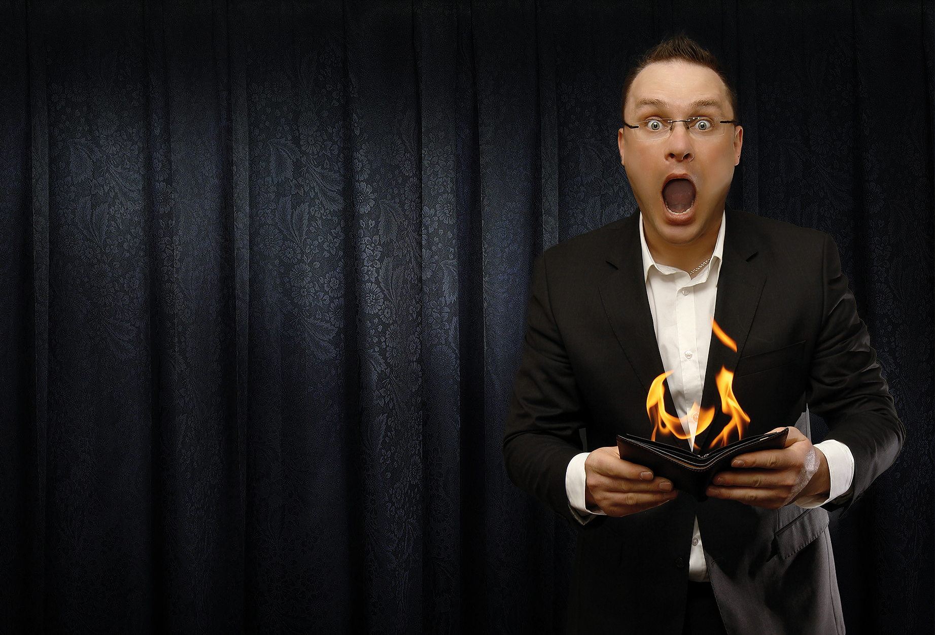 Wladimir Magic World BG Image